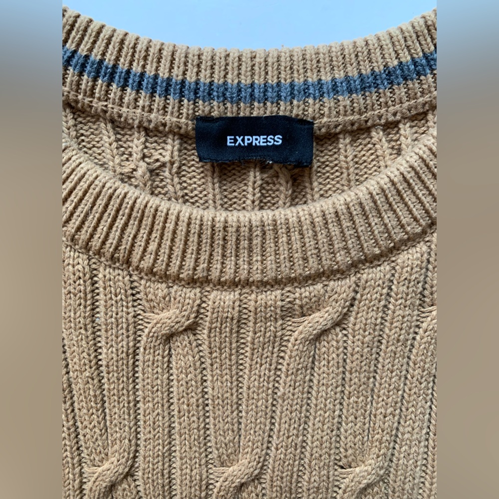 Express Pecan Brown Cable Knit 100% Cotton Boyfriend Sweater